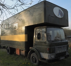 HBF_7.5_tonne_Horsebox_1.jpg